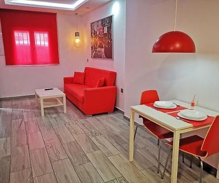 Conil Red-Black Apartment كونيل ذي لا فرونتيرا المظهر الخارجي الصورة